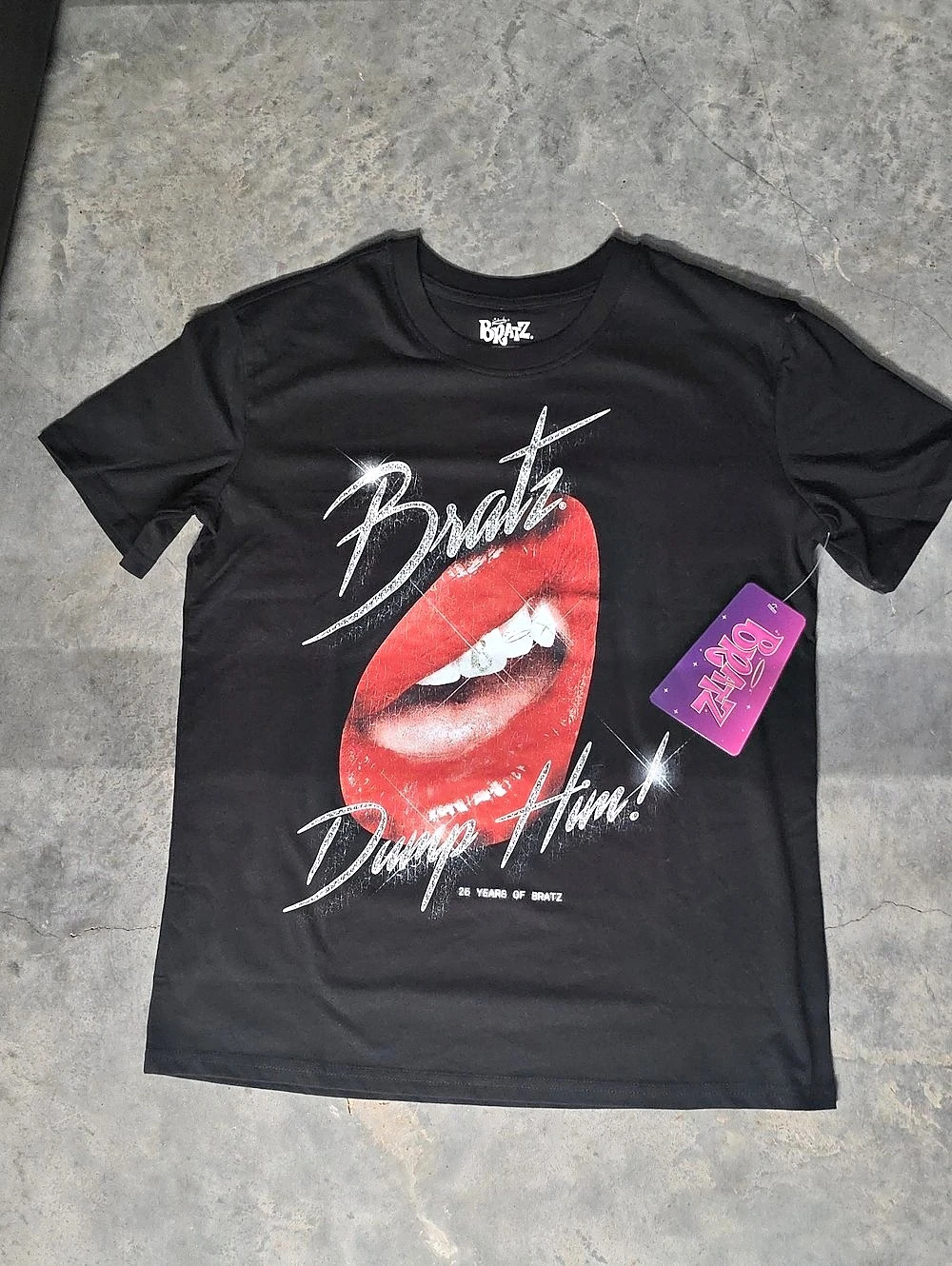 Bratz Dump Him Graphic Tee Black & Red Girls Small